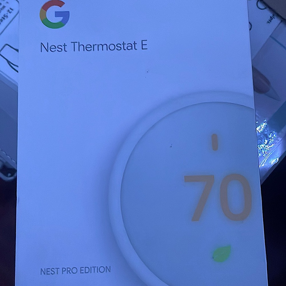 White Google Nest Thermostat E Nest Pro Edition bnib